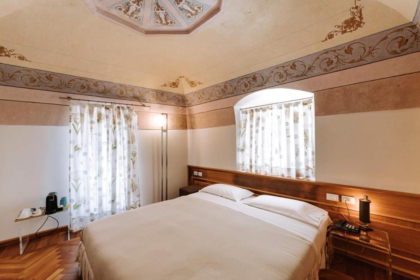 Santa Rosa Relais Hotel Noci Exterior photo